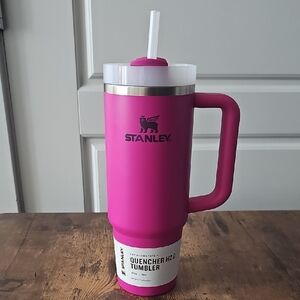 Stanley Vibrant Pink Quencher Tumbler